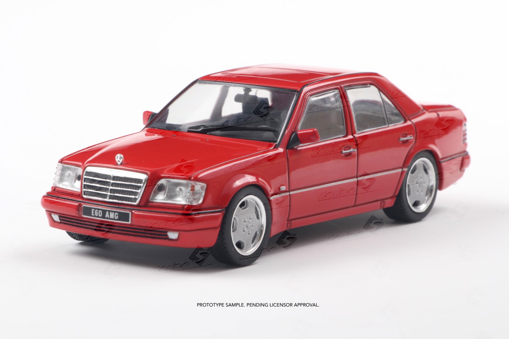 1:43 MERCEDES-BENZ (W124) E60 AMG SIGNAL RED 1994 - SOLIDO - S4313204